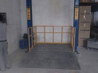 升降機(jī)